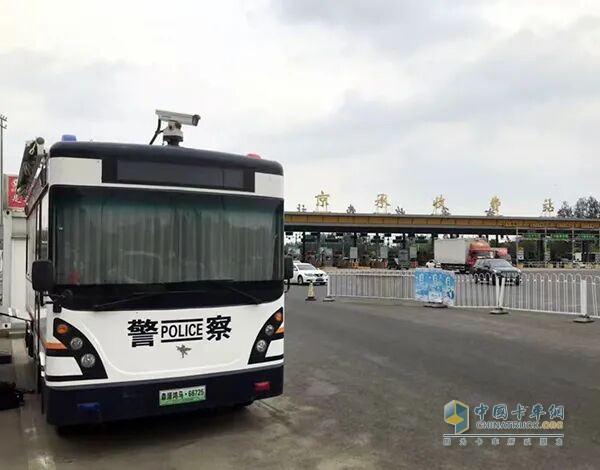平安不落幕！森源鸿马移动警务室以科技之盾守护北京街头烟火气
