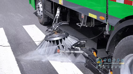 「宇」见好车 | 全面升级！宇通环卫2025款纯电动低入口洗扫车发布！