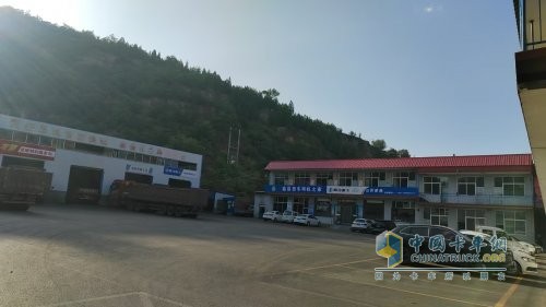 陕汽重卡