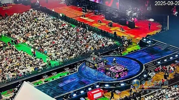 森源鸿马通信指挥车第三站为湖南旅发大会演唱会筑牢 “智慧防线”