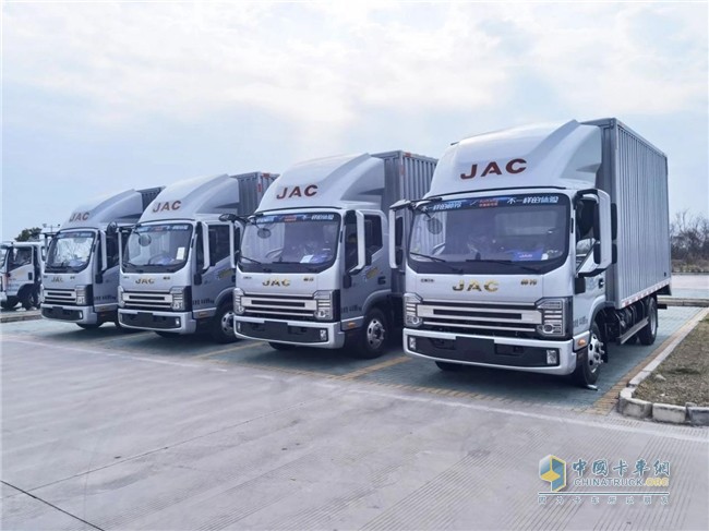 江淮1卡帅铃S7提升物流运营效率,司机齐赞舒适驾乘体验