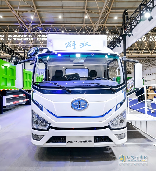 超2万人次！来看，武汉车展解放为啥这么火？