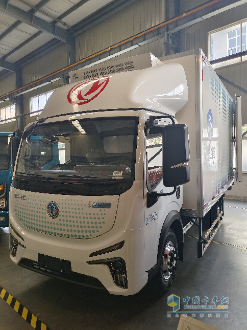 东风正劲 乾坤将定—东风轻型车以科技重塑商用车产业新格局