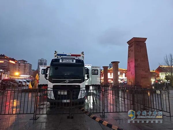 科技护航新春 平安守护家国—森源鸿马通信指挥车值守北京天安门、西安大雁塔