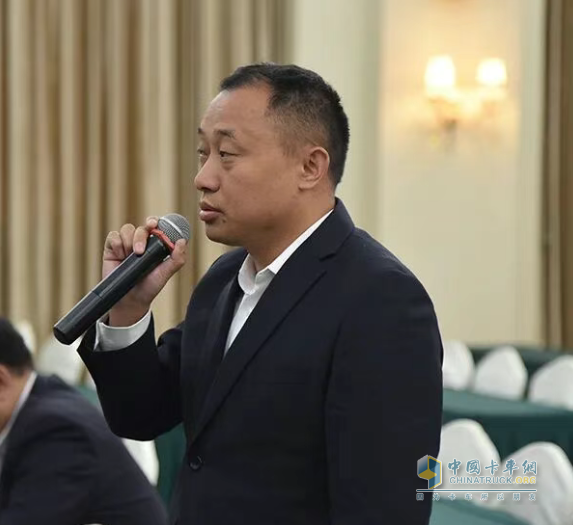 锚定目标强攻坚 凝心聚力拓市场—森源鸿马营销中心召开总结培训动员会