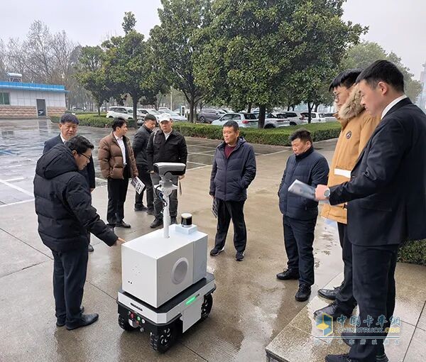 锚定目标强攻坚 凝心聚力拓市场—森源鸿马营销中心召开总结培训动员会