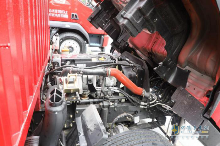 动力硬核通过性棒，乘龙L2自卸车助您全场景制胜