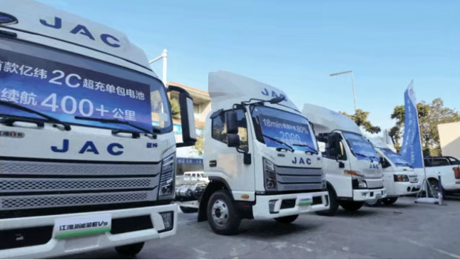 每月多挣7000块!40台江淮1卡助力广东黄总深耕华南沿海物流