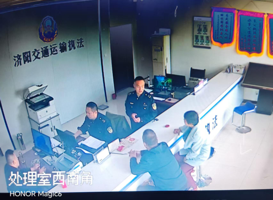 山东济南查处一起非法运输柴油案