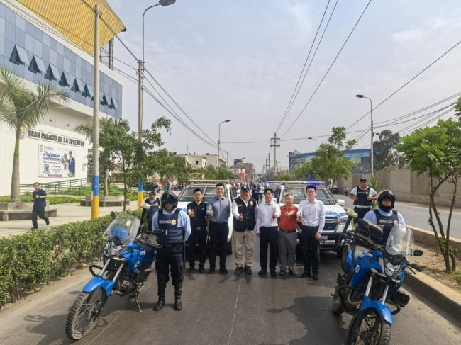 秘鲁50台EV背后的“绿色卡位战”：郑州日产如何成为拉美电动皮卡首选？
