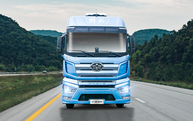 解放J7 6SX1 660马力领航版牵引车:创富随行,实力领航!