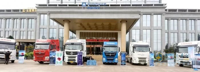云南快递·东风助力 2025云南快递快运品鉴会暨东风商用车技术展示会圆满收官