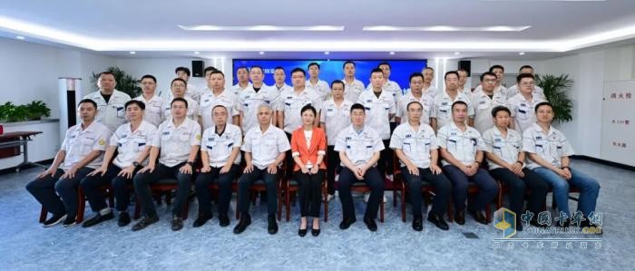 解放动力大柴工厂科学技术协会正式成立