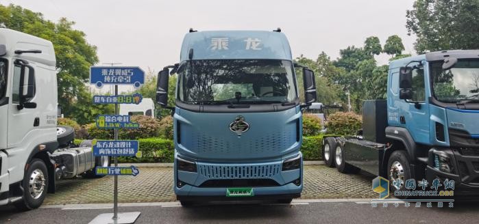 强动力低电耗！乘龙翼威5纯电牵引车实力赋能资源运输