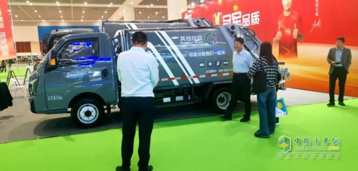 精彩亮相天津环卫展，五征环保科技彰显创新实力