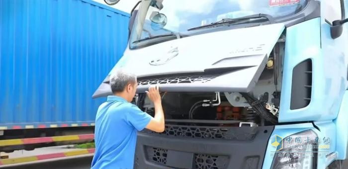 从油车到电车：乘龙H5纯电大单桥为何成为王师傅的货运新选择？