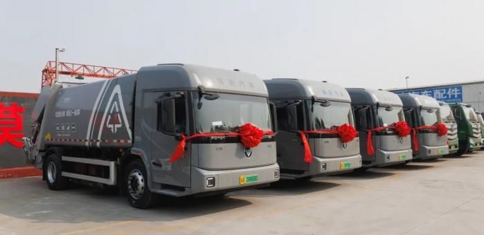 福田普罗科低入口压缩车首批交付落地京城