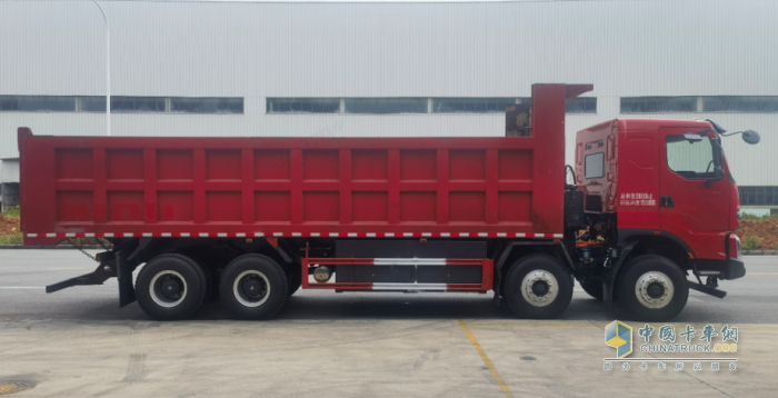 四大领先优势，乘龙H7 8x4纯电自卸车让工程运输更高效