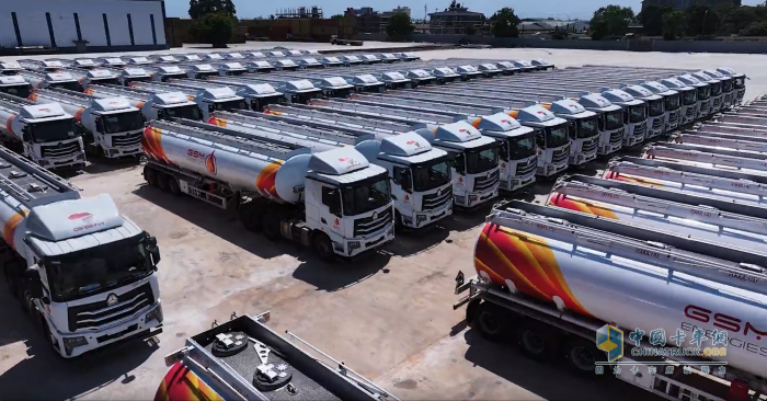 2025年的辉煌尚未淡去，中国重汽开年首月重卡出口量再度成为行业焦点。