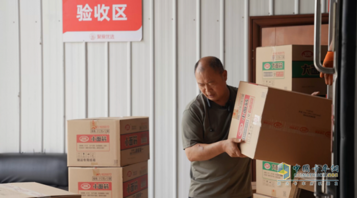 冰河冻气，极速领鲜：温向东与零米轻卡冰河冷藏车的突围路