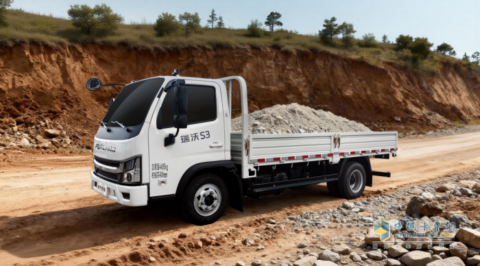 硬核承载 地库畅行无忧 瑞沃S3 城乡物流实力派