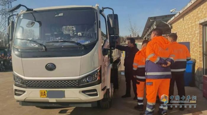 八年匠心护航全国两会，宇通环卫以高标准交出绿色保障答卷！