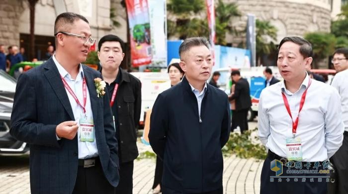 聚力中原，绿创未来！宇通环卫助力开启城乡环卫现代化治理新篇章！