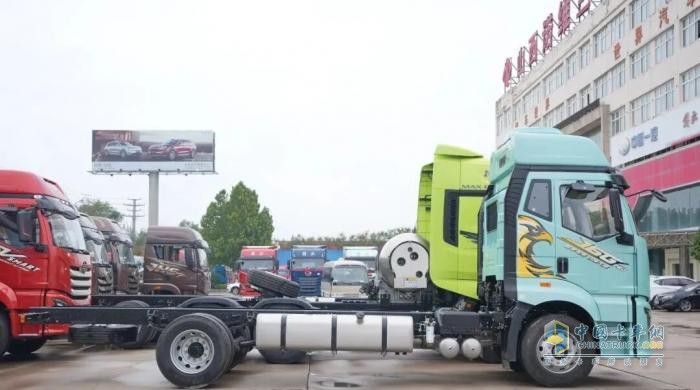 解放J6G Pro载货车，三招致胜，运营轻松！