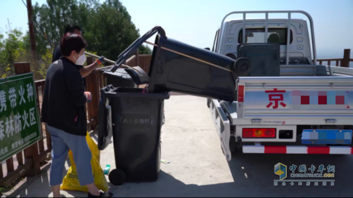 祥菱Q双排小货车：景区环卫工朱师傅的工作生活好搭档