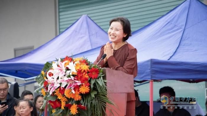 80台奥铃M卡交付  被贵州物流企业盛赞为“火车站里的奔驰宝马”