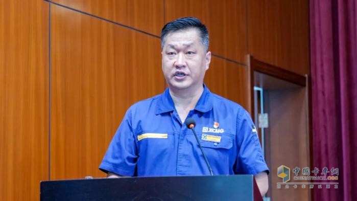 徐工汽车召开庆祝中国共产党成立104周年暨总结表彰大会