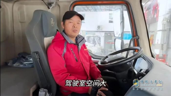 玉林老司机张师傅跑两广：乘龙H5 LNG凭啥成他的“放心搭档”？