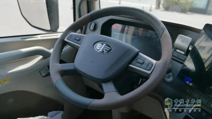 J7创领版:重卡领域全能创富伙伴