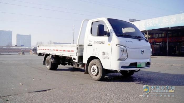 山东刘师傅认准潍柴蓝擎X1灵活便捷，高效适配末端城配！