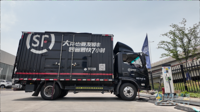 奥铃：成本减半 路权开挂 顺丰生鲜专线背后的“绿色动能”