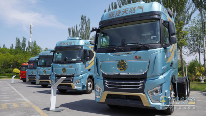 新明珠银川上市首发：当天然气取代柴油，商用车革命的轰鸣声从银川裂变