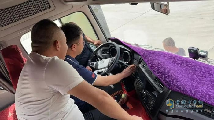 西北再迎东风热！20台龙擎危化车交付宁夏大客户