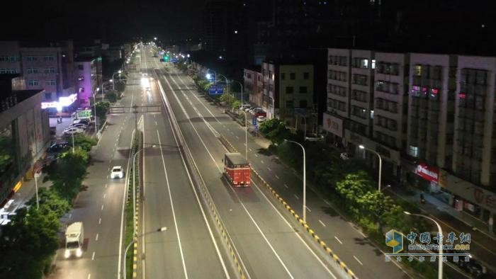与时间赛跑！广东肖师傅的高效之选：“有劲、省油、开不坏！”