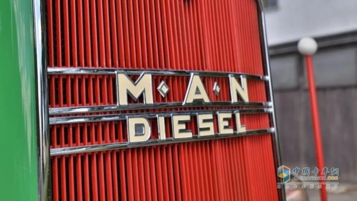 曼恩：引擎重启1957！MAN 735 L1 K型卡车