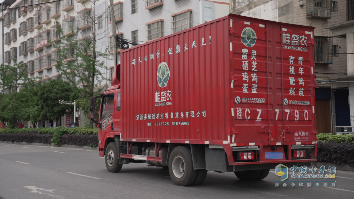 鲜蛋完好、时效不丢！卡友邹师傅力荐陕汽德龍G300
