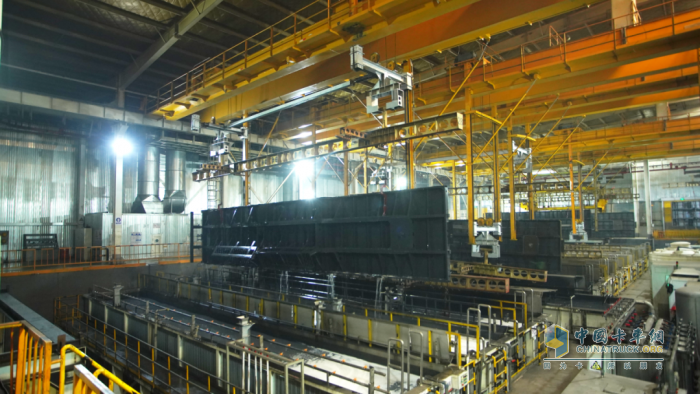 锣响平板半挂车：科技赋能，高强内核，助力高效运输！