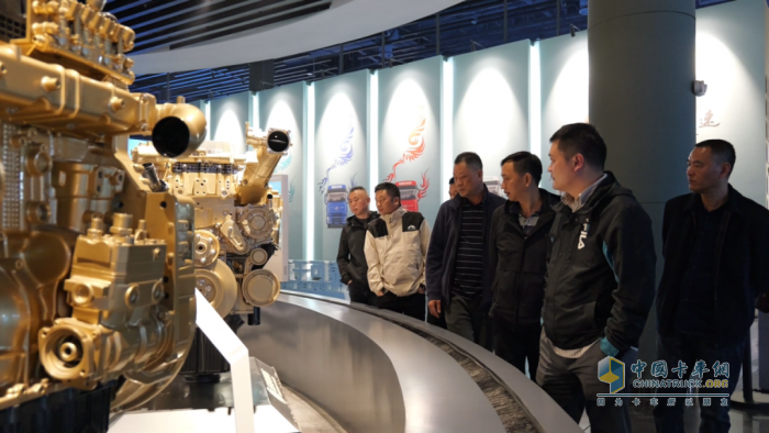 智造新引擎，护航危化路！岳阳云溪区道协探访龙擎，共话合作新篇章