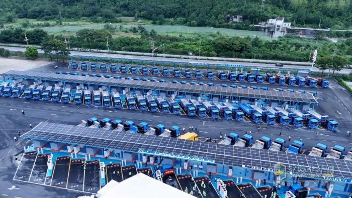 让有路的地方就有高质量充电 华为发布2026充电网络产业十大趋势