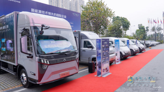 客户品鉴集体打call！福田启明星效能品鉴季点亮南宁