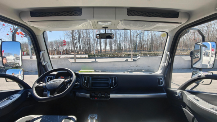 时代领航M5纯电轻卡：如何成为全场景高效赚钱利器