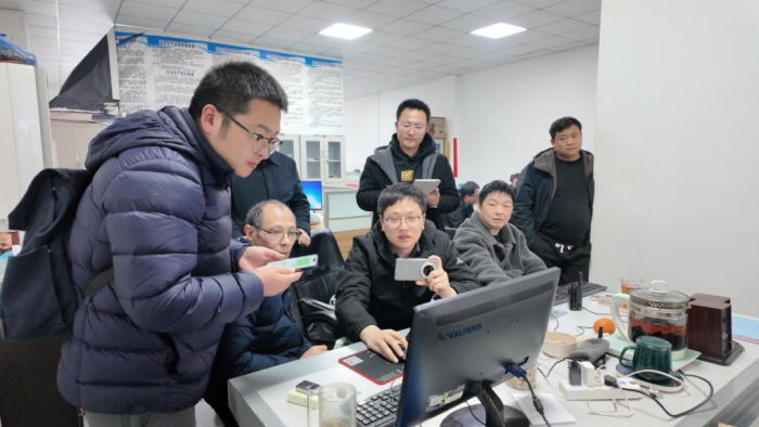 倾听客户心声，构建共赢桥梁!联合重卡用"臻心服务"跑出开工季加速度！