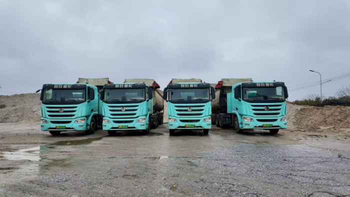 倾听客户心声，构建共赢桥梁!联合重卡用"臻心服务"跑出开工季加速度！