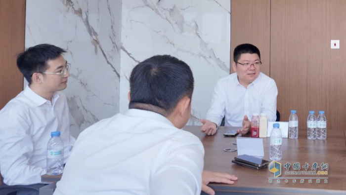 一汽解放：李胜深入沙特市场开展专题调研