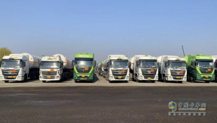 潍坊市启用新版危险品道路运输车辆标志