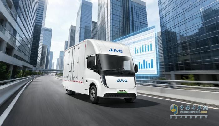 江淮1卡坤鹏ET9：马年创富路上的“千里马”